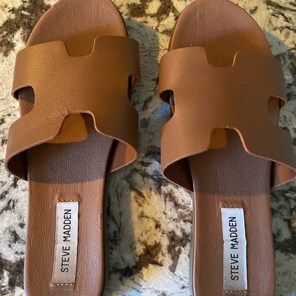 Steve Madden Cognac Sandal Slides